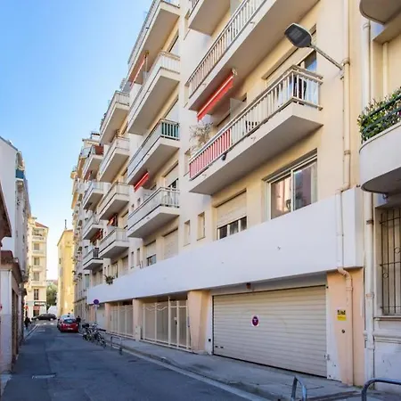 Center - Bright Studio Balcony Wifi & Aircon Appartamento Nizza