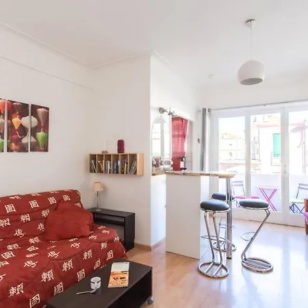 Center - Bright Studio Balcony Wifi & Aircon